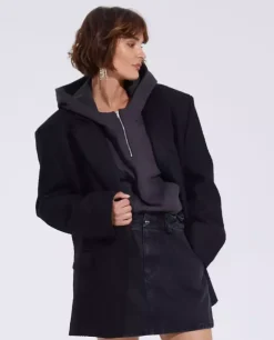 Czarna marynarka oversize Nora