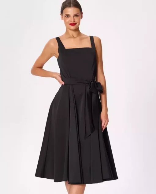 Czarna midi sukienka Audrey