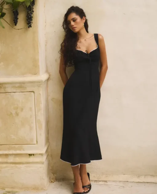 Czarna midi sukienka Kaia