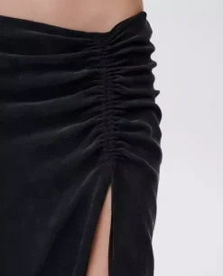 Czarna spódnica Rhea
