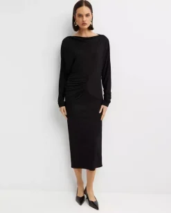 Czarna sukienka maxi