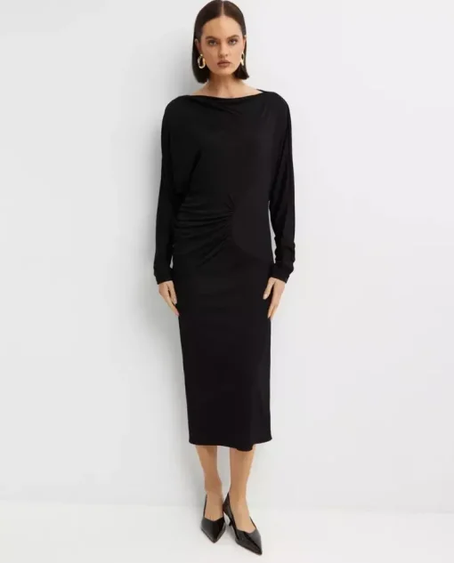 Czarna sukienka maxi