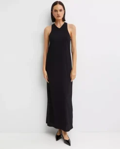 Czarna sukienka maxi Vernetta