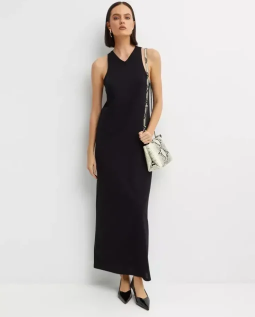 Czarna sukienka maxi Vernetta