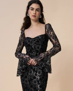 Czarna sukienka Morticia