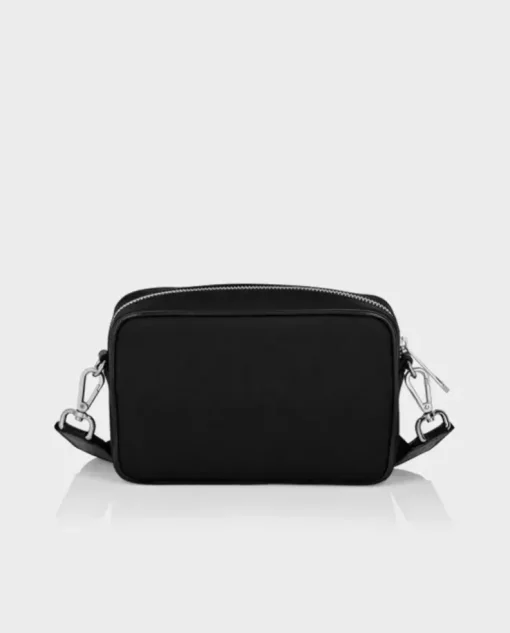 Czarna torba crossbody z efektem skóry krokodyla