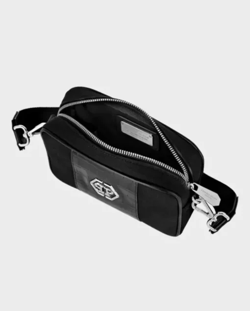 Czarna torba crossbody z efektem skóry krokodyla