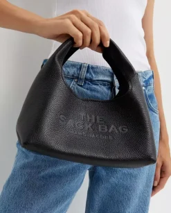 Czarna torebka The Mini Sack