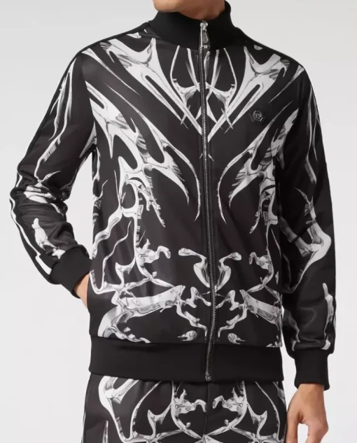 Czarna wzorzysta bluza