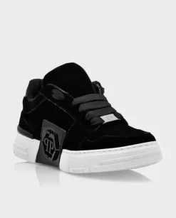Czarne aksamitne sneakersy Lo-Top