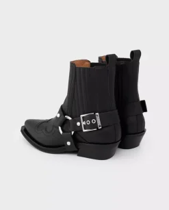 Czarne botki w stylu western