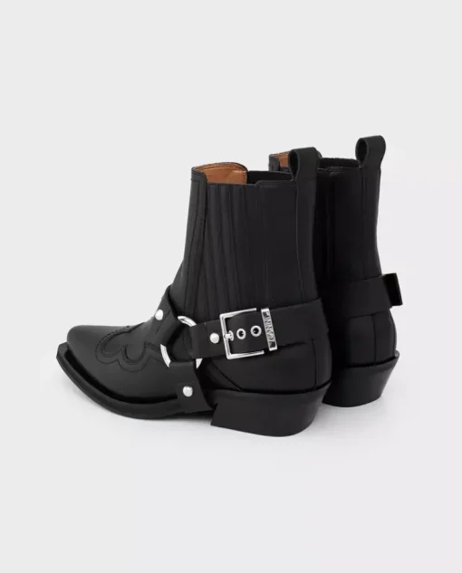 Czarne botki w stylu western