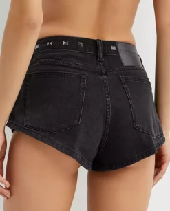 Czarne jeansowe shorty
