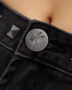 Czarne jeansowe shorty