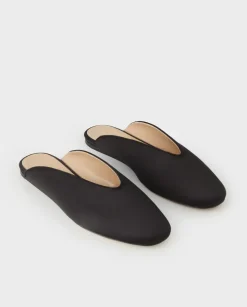 Czarne satynowe mule