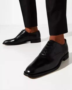 Czarne skórzane buty oxford