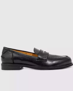 Czarne skórzane loafersy