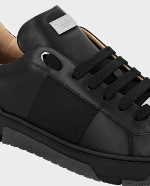 Czarne skórzane sneakersy