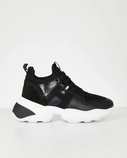Czarne sneakersy Interaction