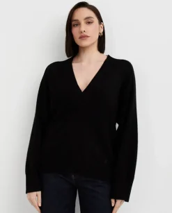 Czarny kaszmirowy sweter