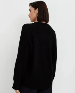 Czarny kaszmirowy sweter