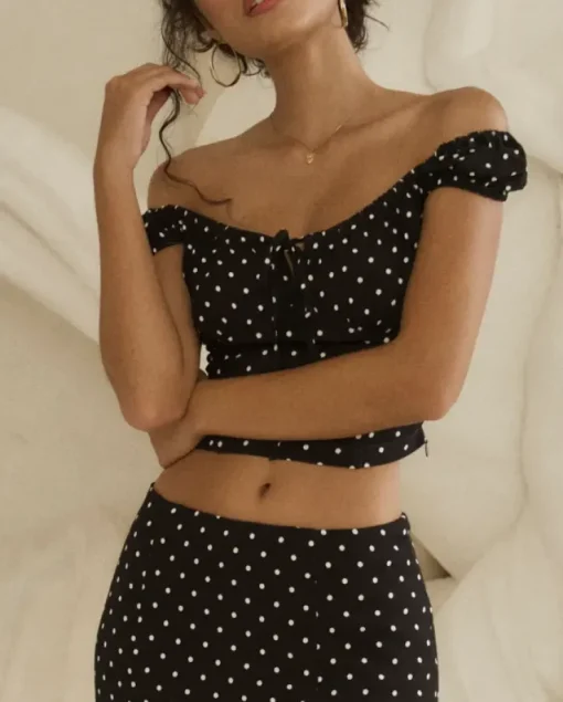 Czarny top w groszki Bruna