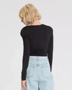 Czarny top z wycięciami Lisa