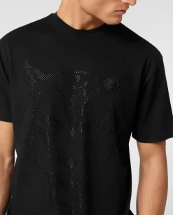 Czarny T-shirt z aplikacją