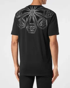 Czarny T-shirt z błyszczącą aplikacją