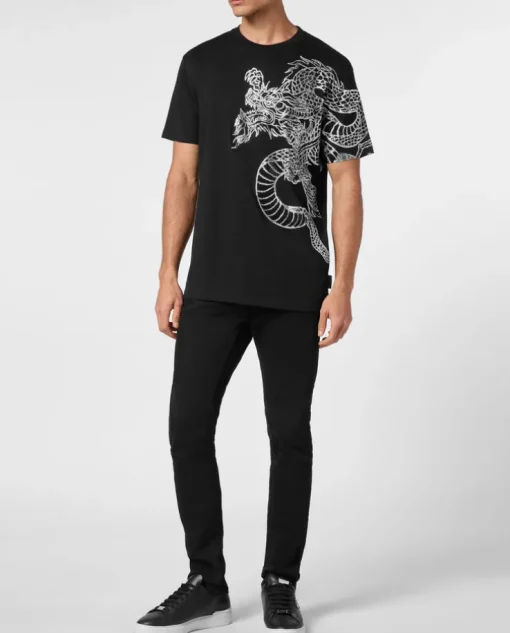 Czarny T-shirt z błyszczącą aplikacją