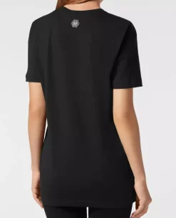 Czarny t-shirt z cekinowym napisem