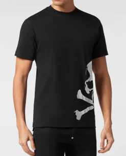 Czarny t-shirt z czaszką