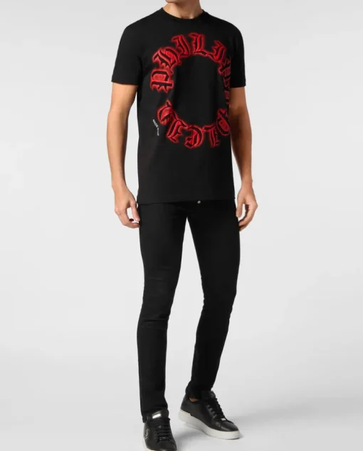 Czarny t-shirt z kontrastowym logo