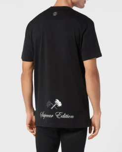 Czarny t-shirt z kultową czaszką