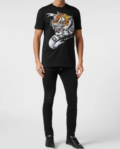Czarny t-shirt z motywem Tiger