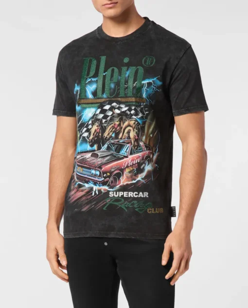 Czarny t-shirt z nadrukiem