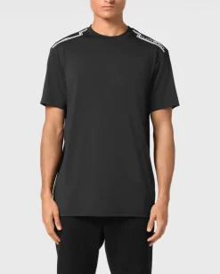 Czarny t-shirt z ozdobnym wzorem