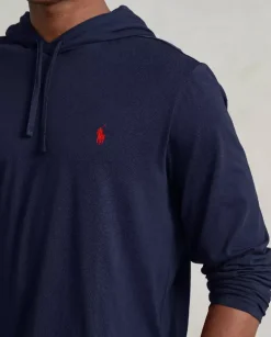 Granatowa bluza z kapturem