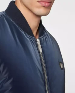 Granatowa kurtka bomber