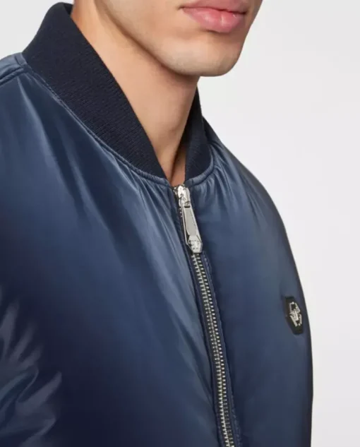 Granatowa kurtka bomber
