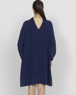 Granatowa sukienka oversize