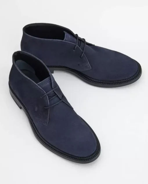 Granatowe buty z wiązaniem