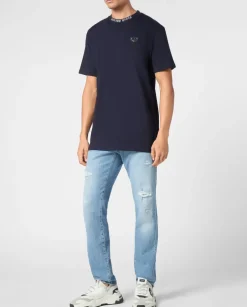 Granatowy T-shirt z detalem
