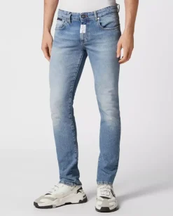 Jasno niebieskie spodnie jeansowe Super Fit