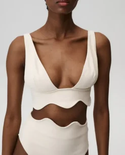 Jasnożółta góra od bikini Bardot