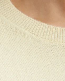 Jasnożółty sweter z krótkim rękawem