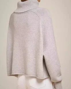 Kaszmirowy sweter z golfem