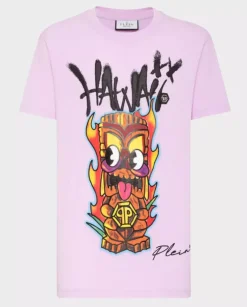 Liliowy t-shirt z kolorową grafiką