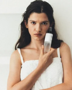 Nawilżająca mgiełka do twarzy Hydrating Mist