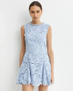 Niebieska sukienka mini